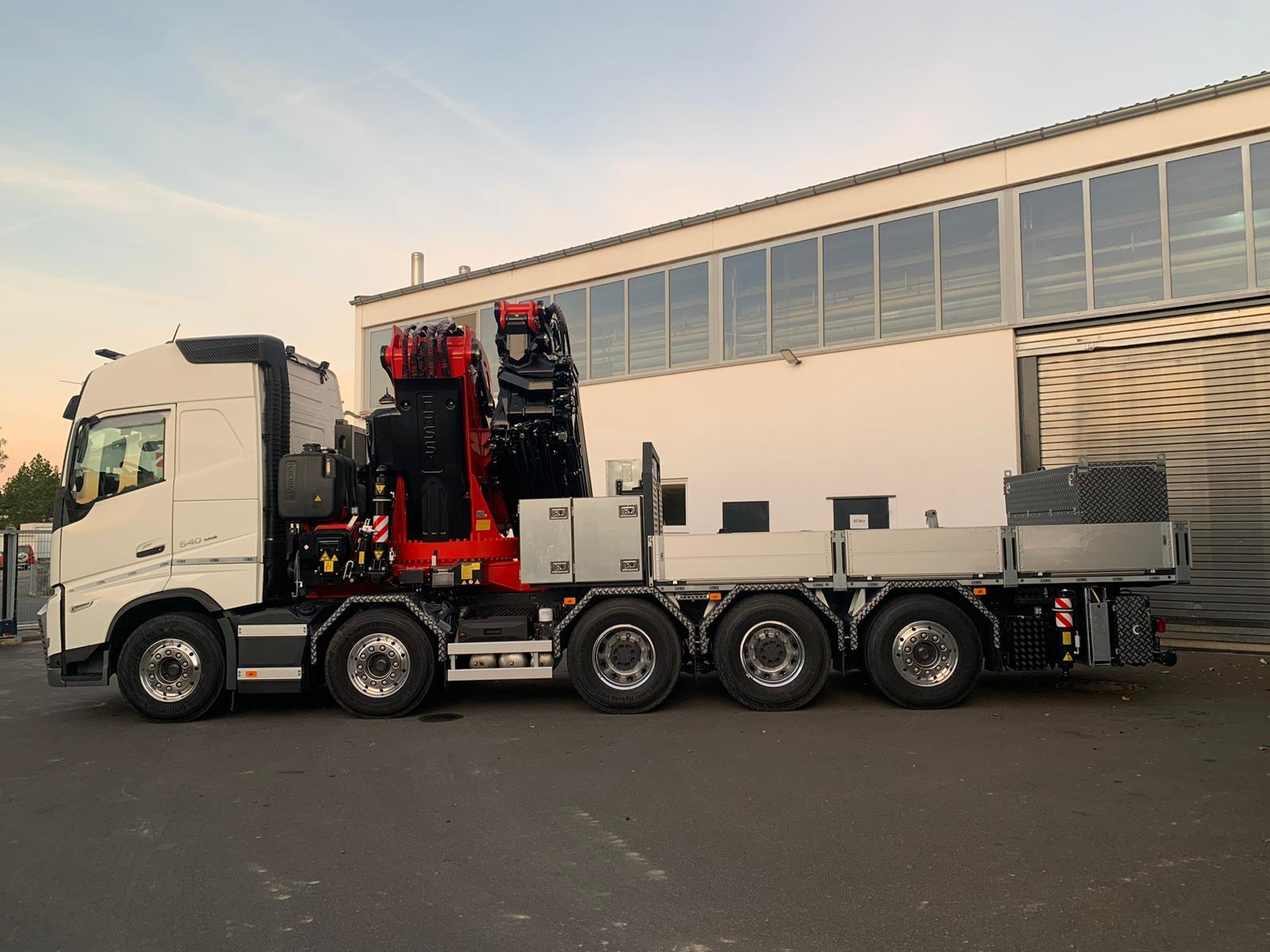 Volvo FH 540 10x4 FASSI F2150 R 2.28 L916  SZM