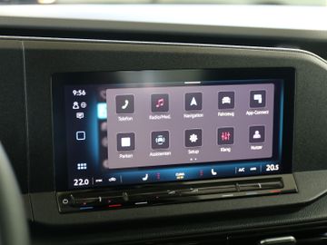 Volkswagen Caddy Maxi 1.5TSI DSG NAVI ACC ROLLSTUHLRAMPE