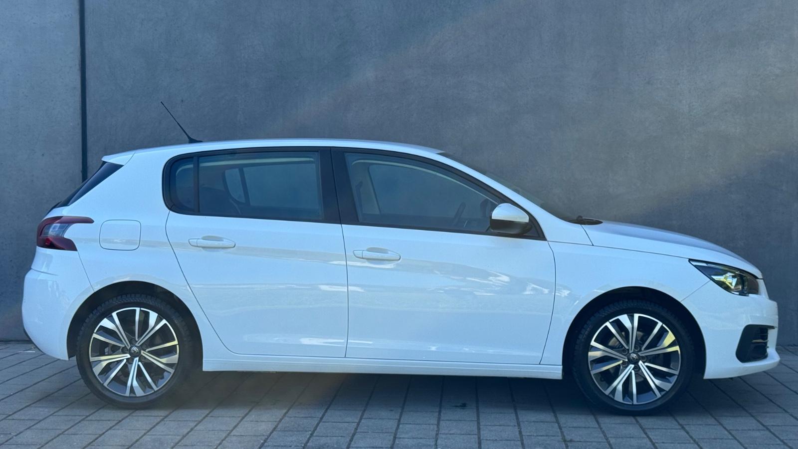 Peugeot 308 Active Pack |Tempomat|PDC|Carplay|