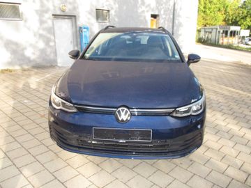 Volkswagen Golf - 1