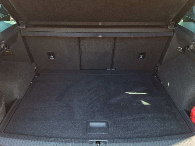 TIGUAN 2.0 TDI DSG R-LINE CAM+IQ.LIGHT+AZV+NAVI