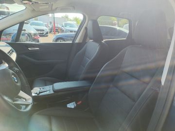 BMW 223d xDrive Active Tourer Head-Up DAB LED WLAN