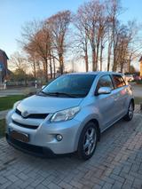 Toyota Urban Cruiser 1,33-l-Dual-VVT-i 4x2 Town+ Town+ - Toyota Urban Cruiser mit Benzin-Antrieb