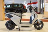 Honda e EM1 e: Elektroroller LED LCD USB - ELEKTROROLLER