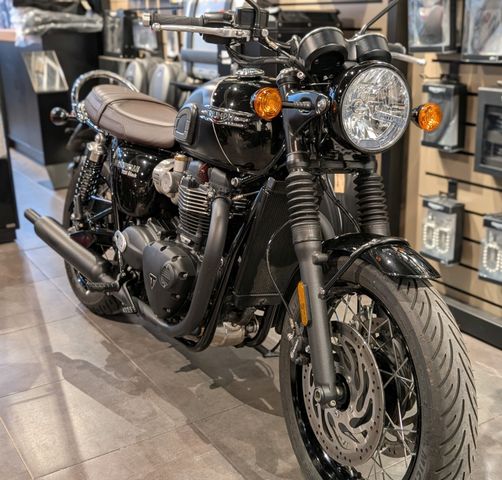 Triumph BONNEVILLE T 120 Black