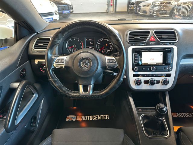 Volkswagen Scirocco 1.4 TSI *BiXenon*Navi*Sitzh*PDC*