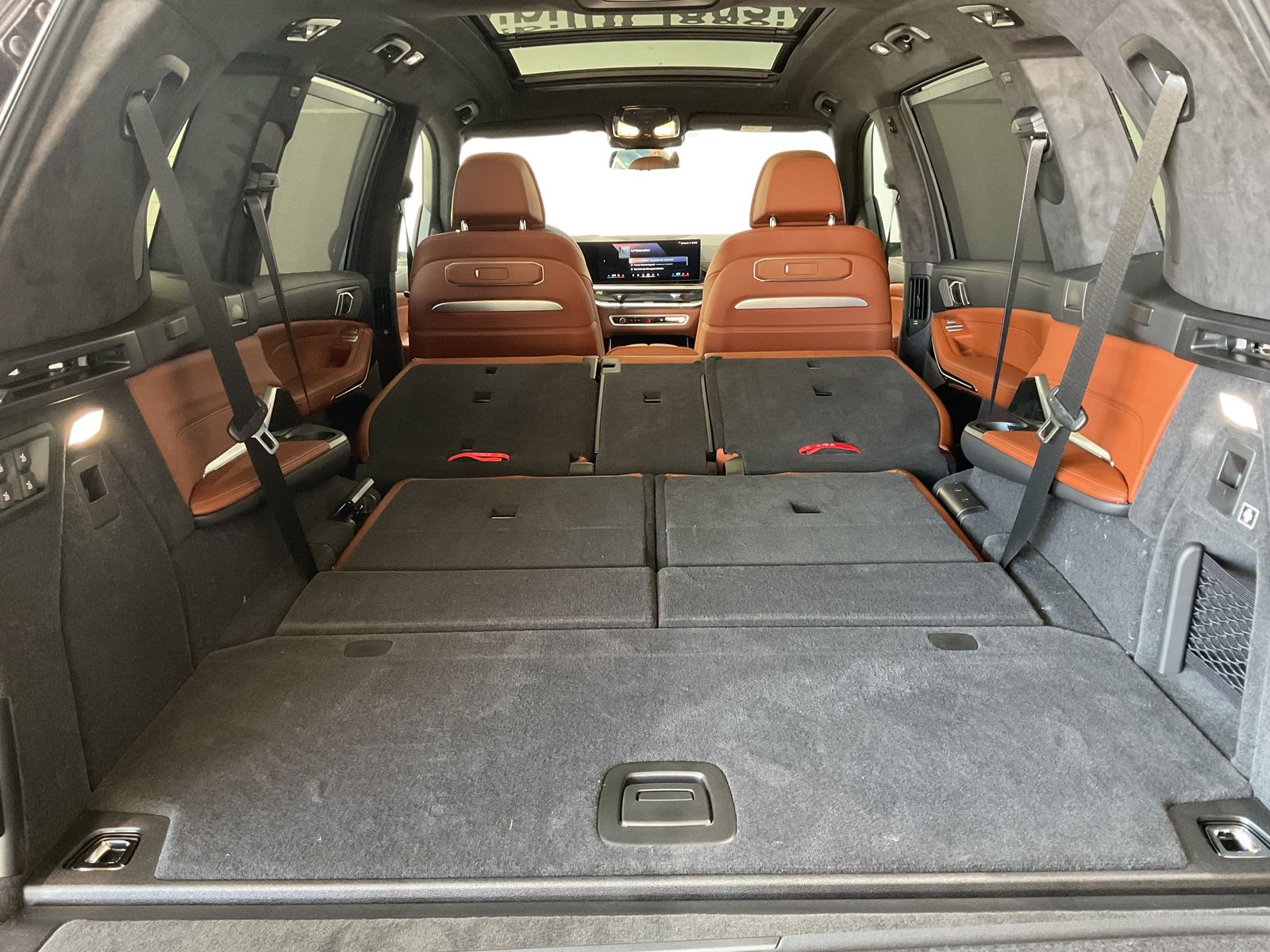 Fahrzeugabbildung BMW X7 xDrive40d Sitzbelüftung, H&K Hifi, AHK DAB