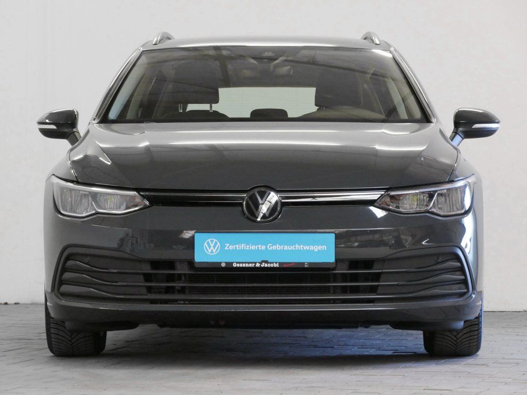 Fahrzeugabbildung Volkswagen Golf Variant 1.0 eTSI Life Keyless SHZ AppConnec