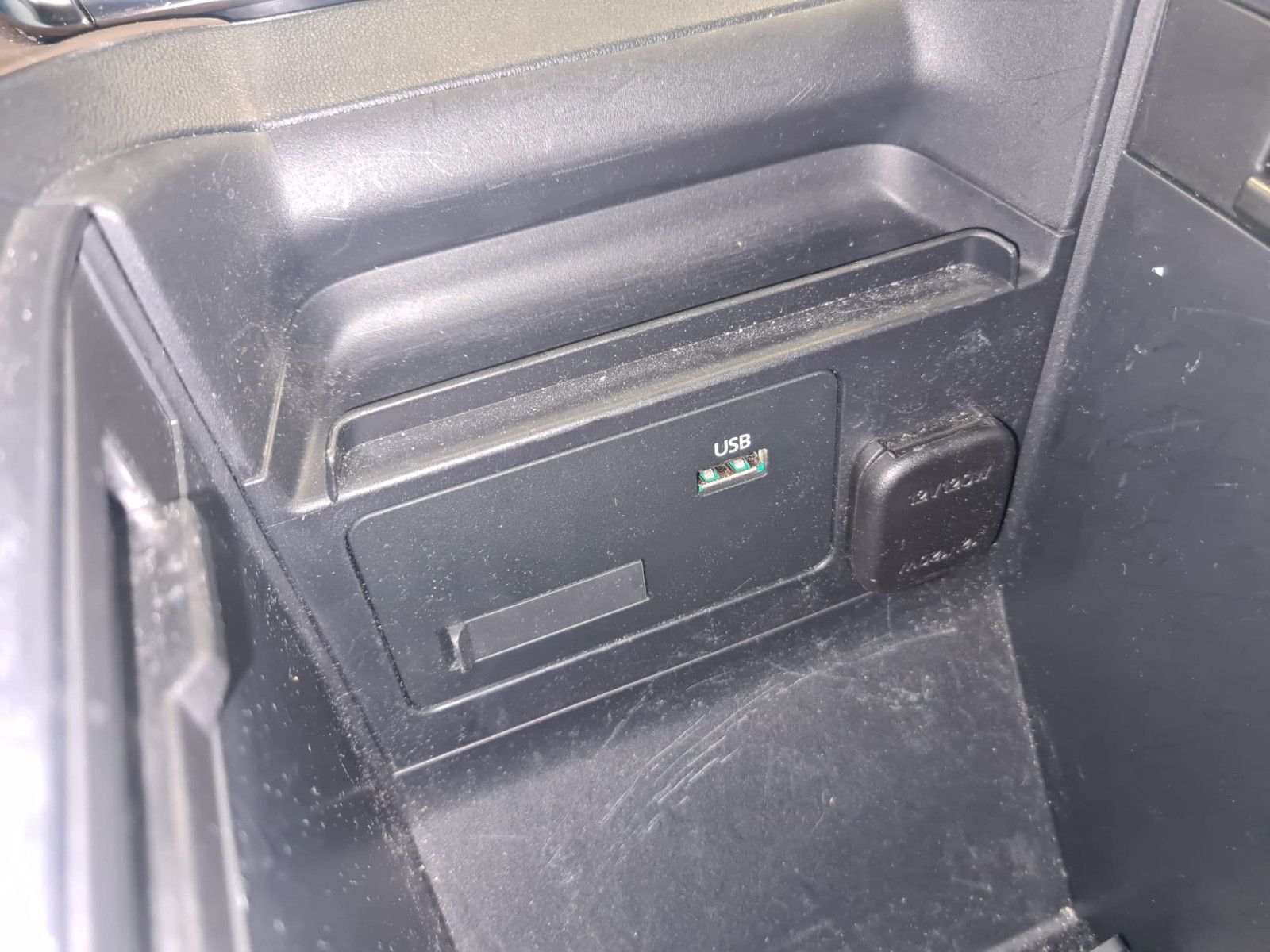 Fahrzeugabbildung Mazda CX-30 Selection 2WD/ 8.FACH BEREIFT/ AHK/ NAVI