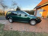 Volkswagen VW Golf 4 Variant Kombi Grün 1 Hand wenig ... - Volkswagen Golf aus 2001: Kombi