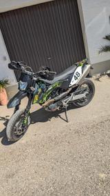 KTM SMC 690 - KTM 2011 690