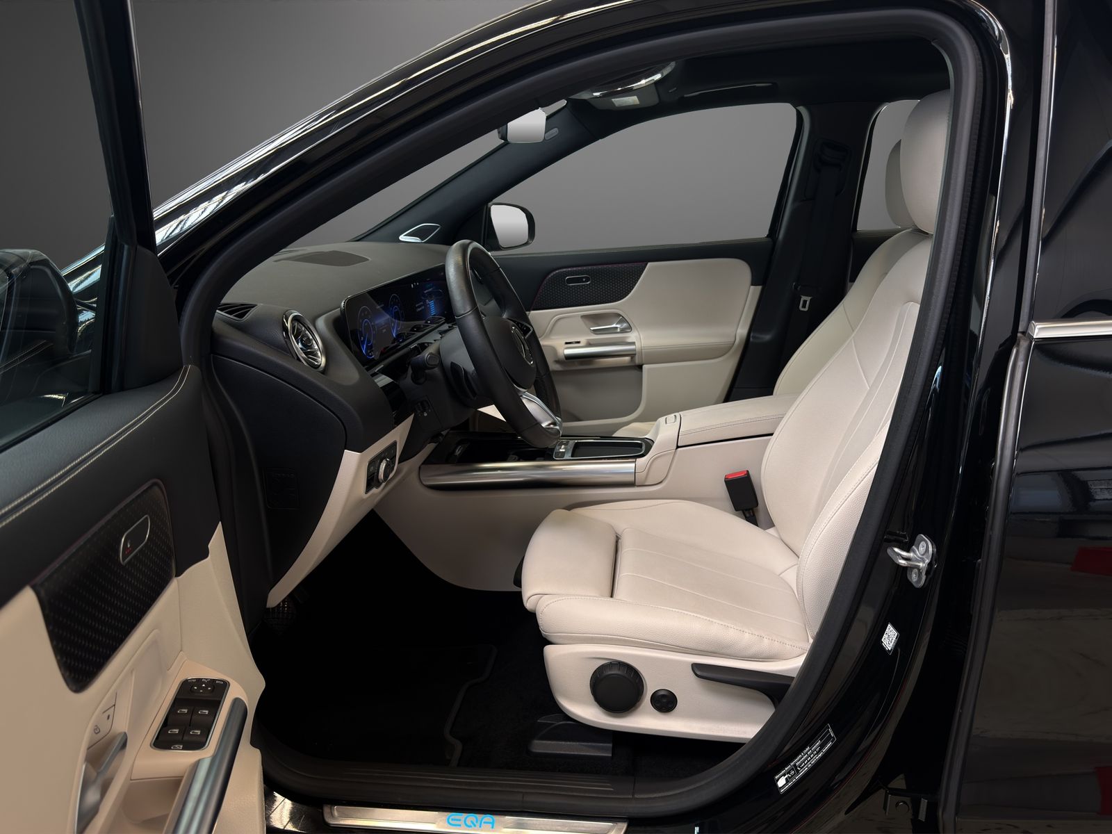 Mercedes-Benz EQA 250 + Progressive Adv.*PanoSHD*Burmester*19" foto 7