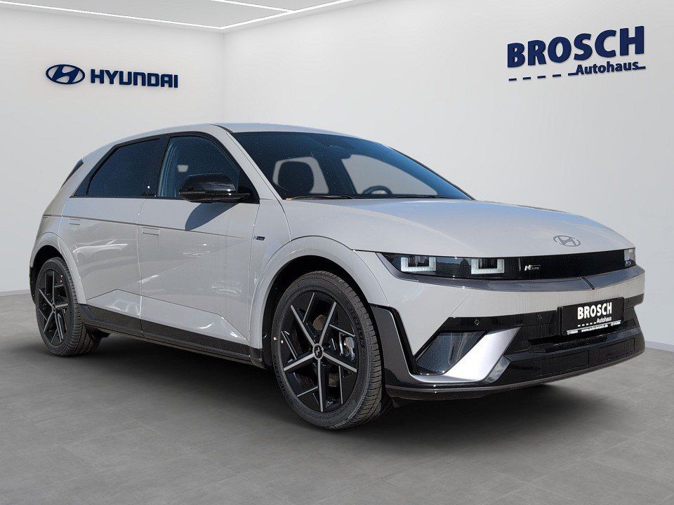 Fahrzeugabbildung Hyundai IONIQ 5 (MY25) 4WD N-LINE NAV+CARPLAY+SHZ+MATRIX
