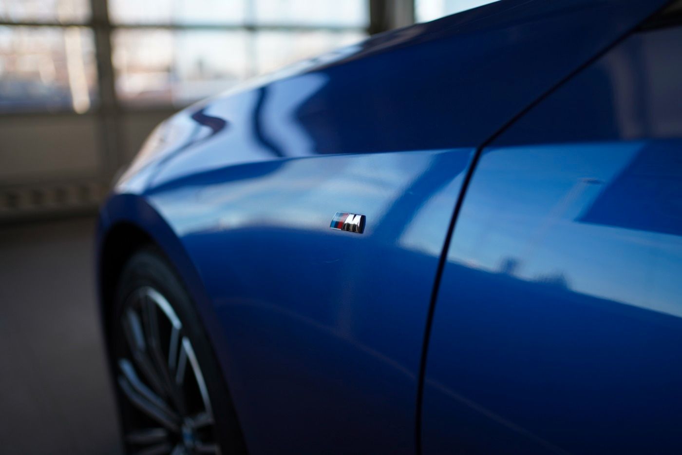 Fahrzeugabbildung BMW 320i M Sport +Head Up Disp+Live Cockpit Plus+LED