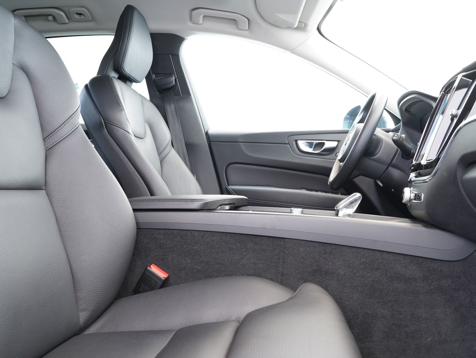 Fahrzeugabbildung Volvo XC60 B4 D Inscription XENIUM/INTELLISAFE/AHK