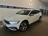 Volkswagen Passat Alltrack 2.0TDI 4Motion*Leder*Navi*Virtua - gebrauchte Volkswagen Passat Alltrack aus dem Jahr 2020