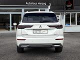 Mitsubishi Outlander 2.4L PHEV TOP Luxury-Paket - Mitsubishi Outlander: Top