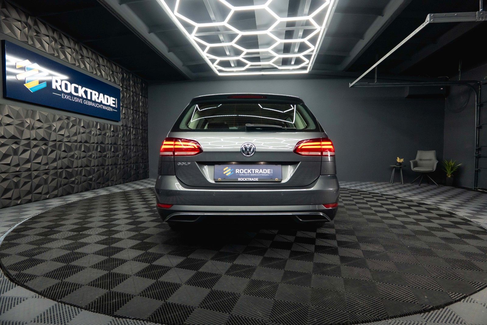 Fahrzeugabbildung Volkswagen Golf VII Variant Comfortline Autom. *ACC*LED*19%