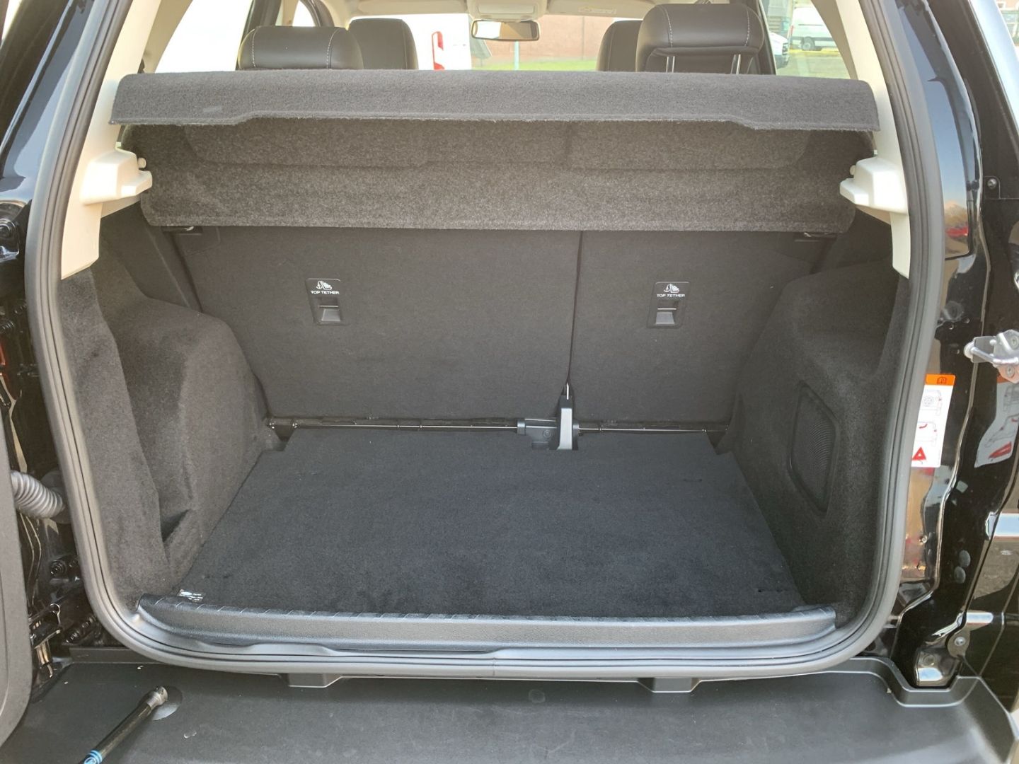 Fahrzeugabbildung Ford EcoSport Titanium, Navigation, Sitz-u. Lenkradhe