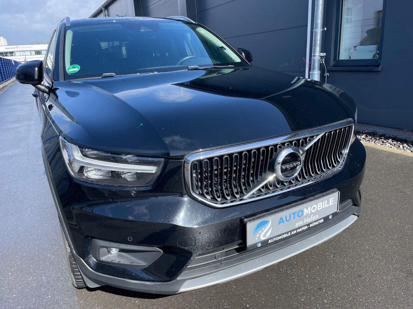 VOLVO XC 40
