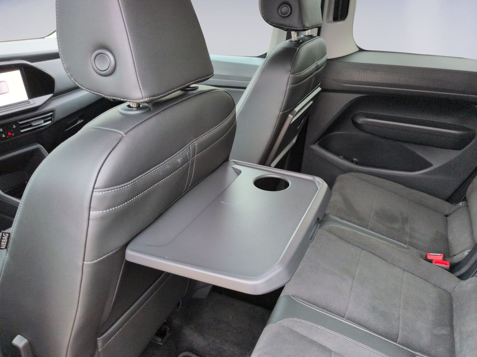 Caddy Style 2.0 TDI LED+NAVI+SHZ+ALCANTARA+