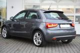 Audi A1 1.4 TFSI S-line Bi-Xenon Navi Sitzheizung PDC - Audi A1: Kleinwagen