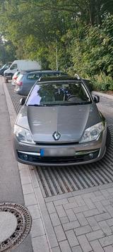 Renault laguna  Initiale - Renault Laguna Initiale mit Diesel-Antrieb