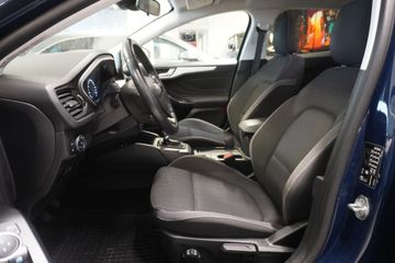 Ford Focus - 8