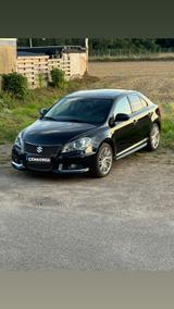 Suzuki Kizashi 2.4 SPORT CVT Allrad SPORT - Suzuki Kizashi Gebrauchtwagen