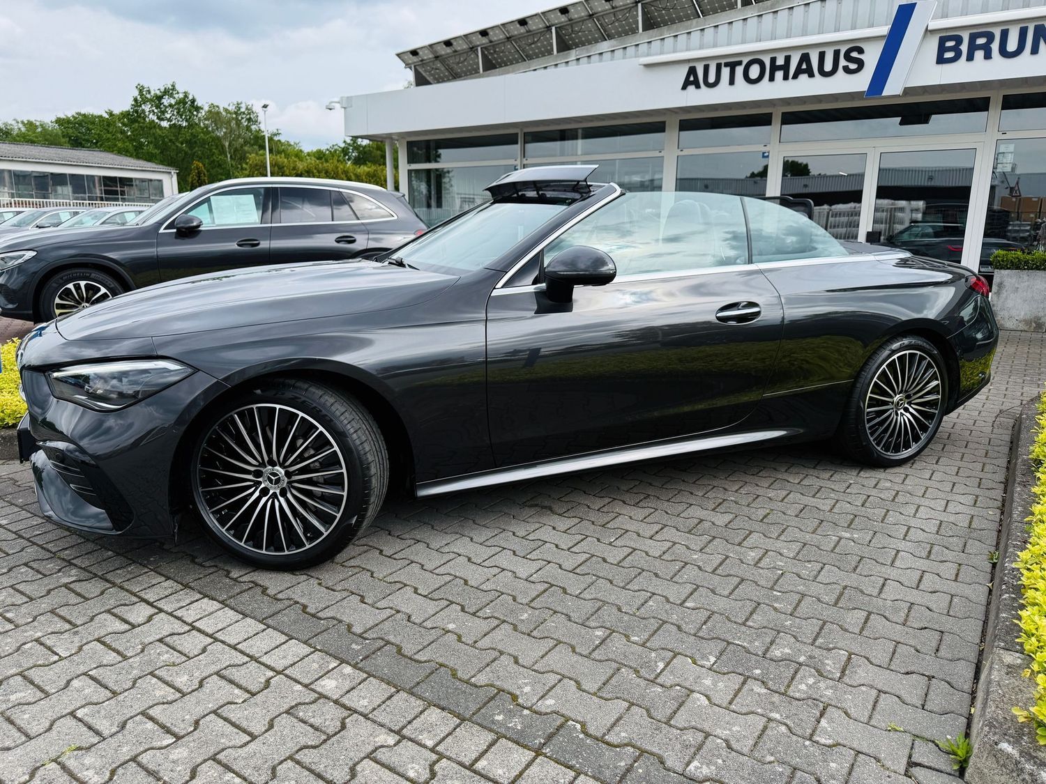 Fahrzeugabbildung Mercedes-Benz CLE 180 CABRIO, AMG, LED, PTS, RFK, Tot, Keyles