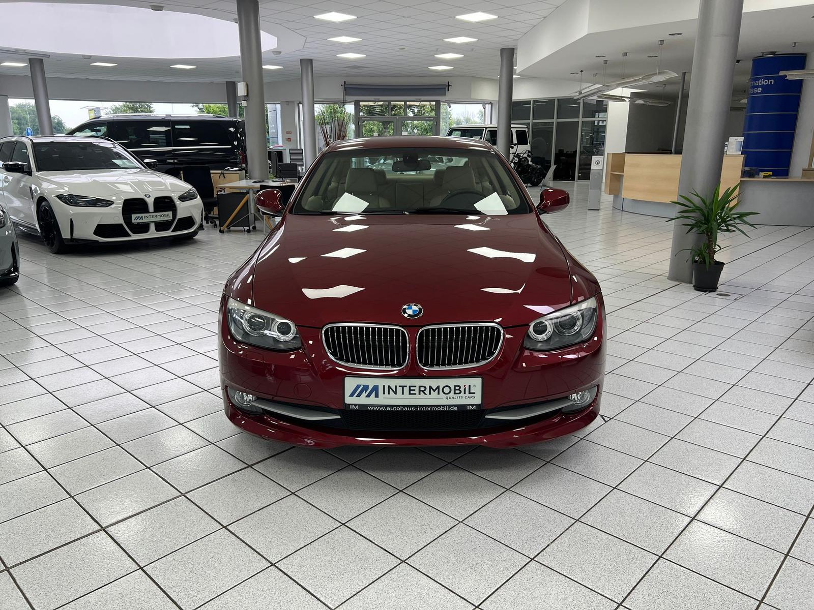 BMW 325 i Coupe*Leder*PDC*Sitzheizung*59T KM*Xenon*