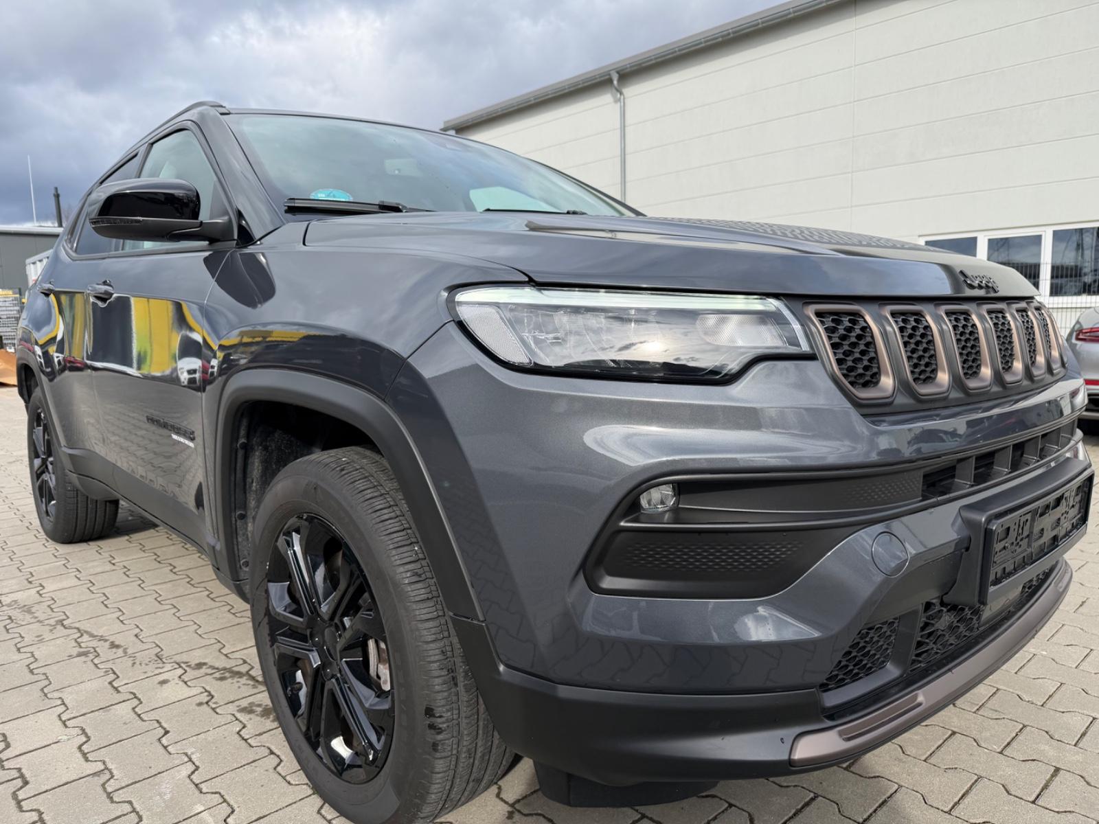 Jeep Compass Limited Plug-In Hybrid 4WD