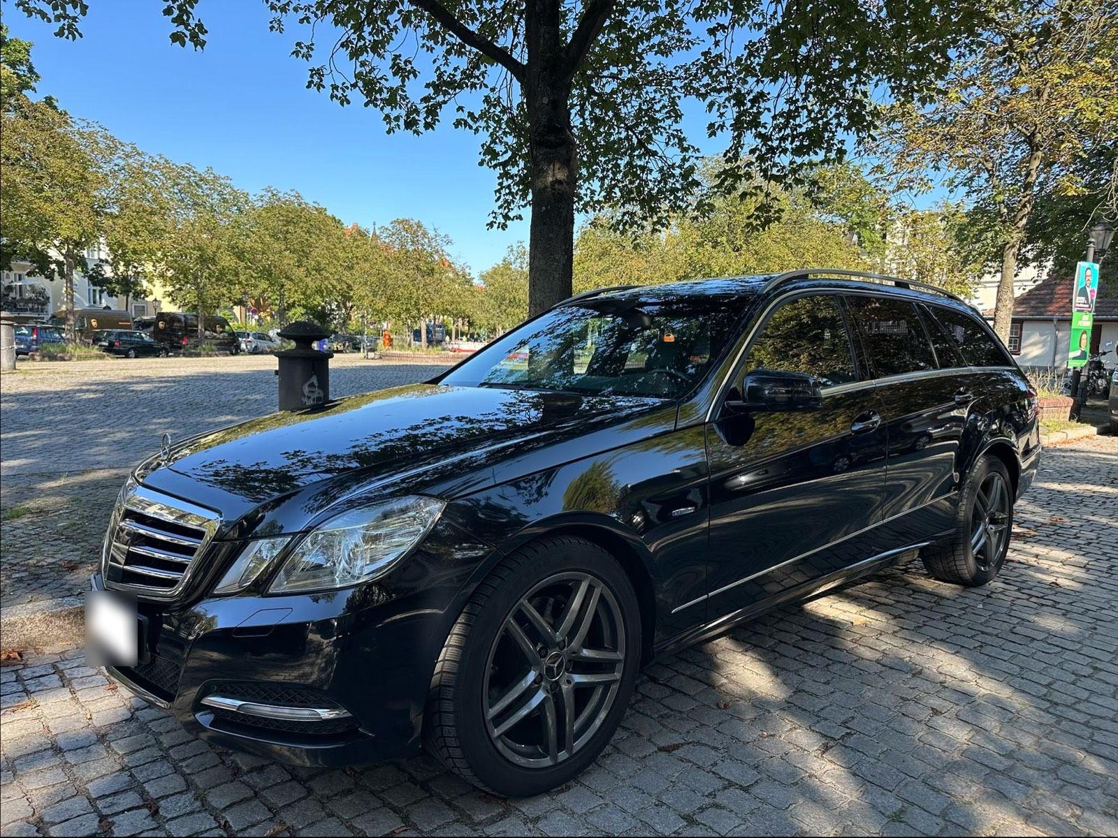 Mercedes-Benz E300, 2012