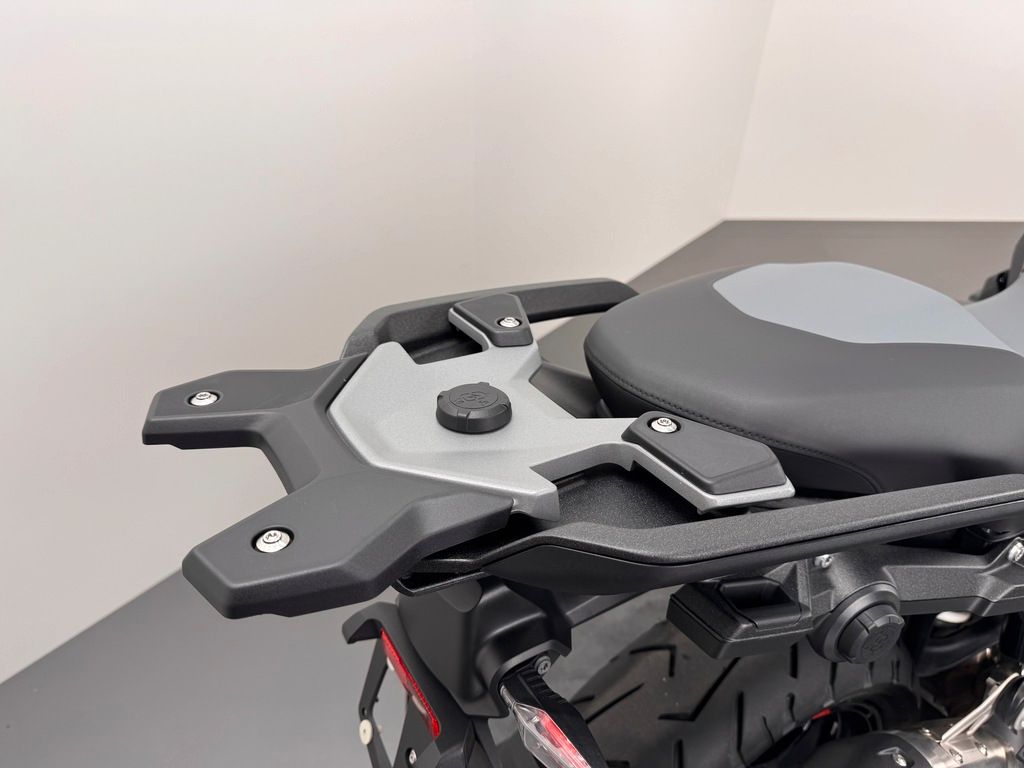 Fahrzeugabbildung BMW R1300 GS *ADAPT. FAHRWERK *3 PAKETE