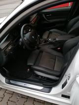 BMW E90 335i  M-paket - BMW 335: Limousine