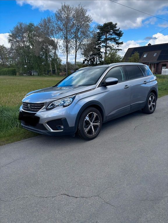 Image of Peugeot 5008