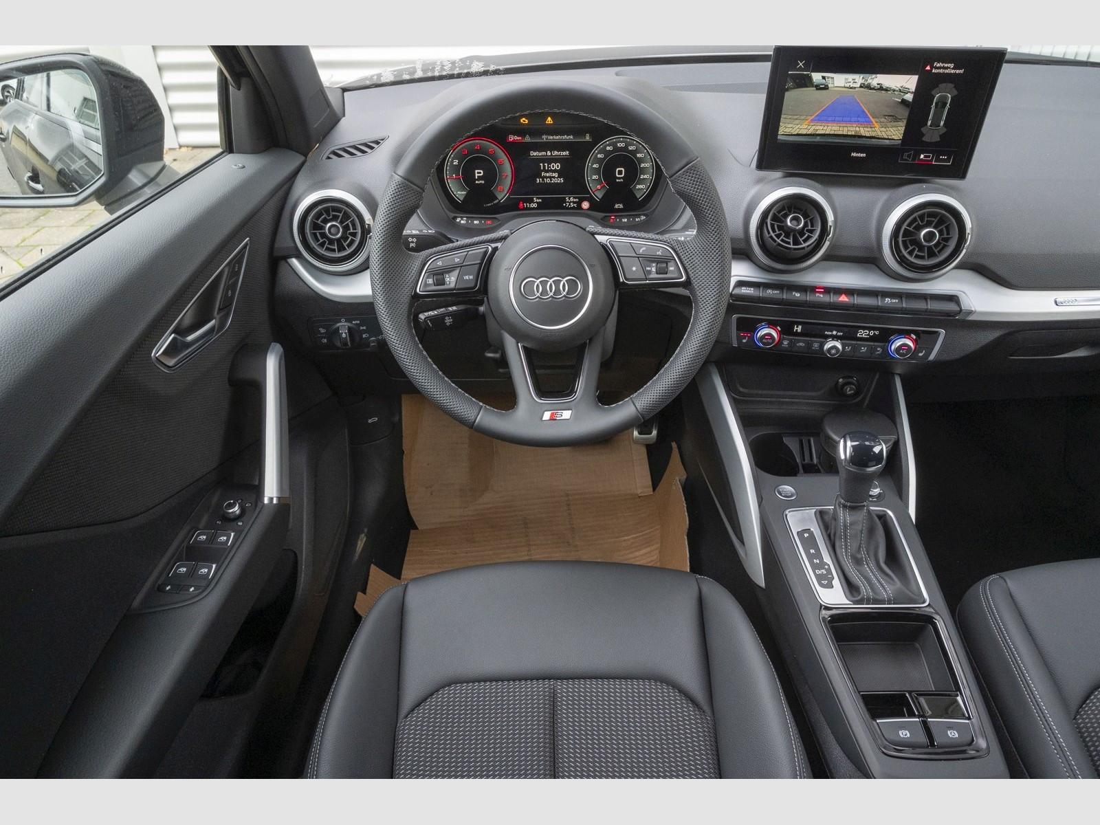 Audi Q2 S line 35 TFSI S-tronic Black*Matrix*comp. UP