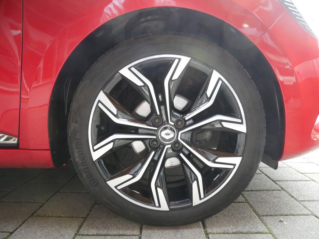 Fahrzeugabbildung Renault Clio INTENS TCe 90