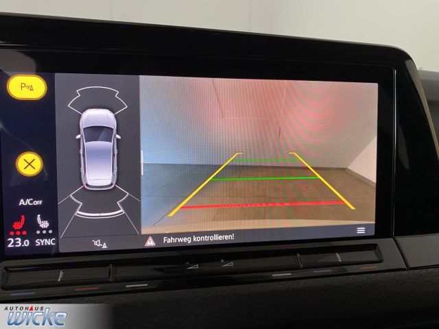 Golf VIII 2.0 TSI DSG GTI NAVI KLIMA LED LANE