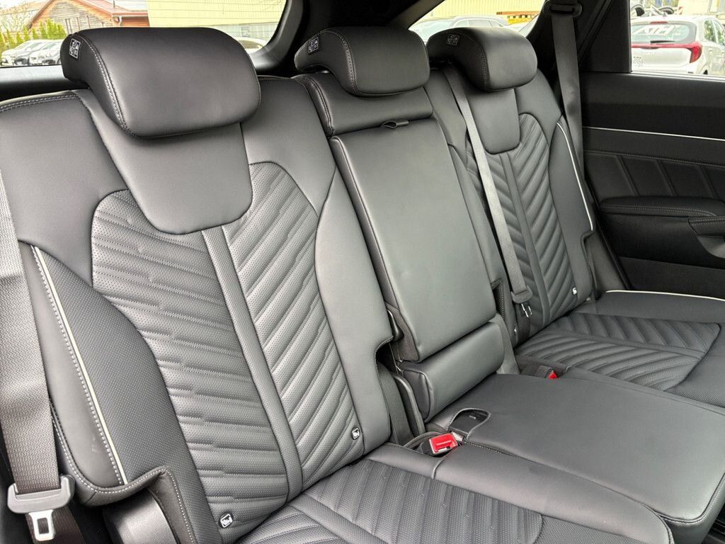 Fahrzeugabbildung Kia SORENTO 2.2D AWD DCT8 PLAT NAPPA PREM AHK