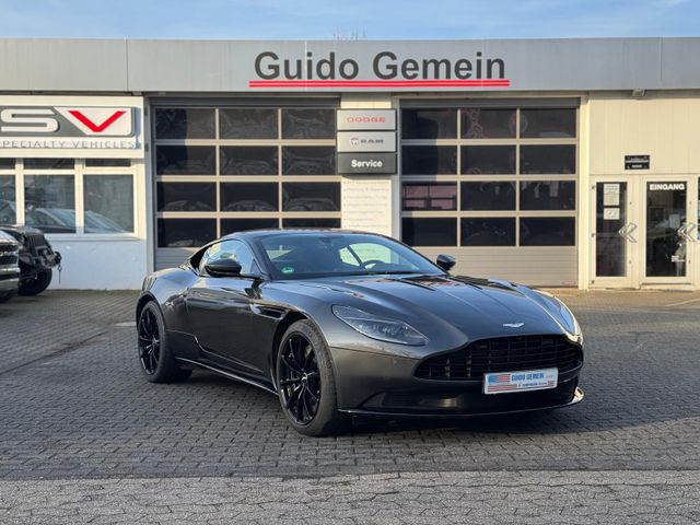 Aston Martin DB11 V12 AMR 1. Hand , 8-fach bereift