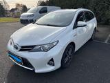 Toyota Auris Hybrid Kamera Automatik - Toyota Auris Gebrauchtwagen in München