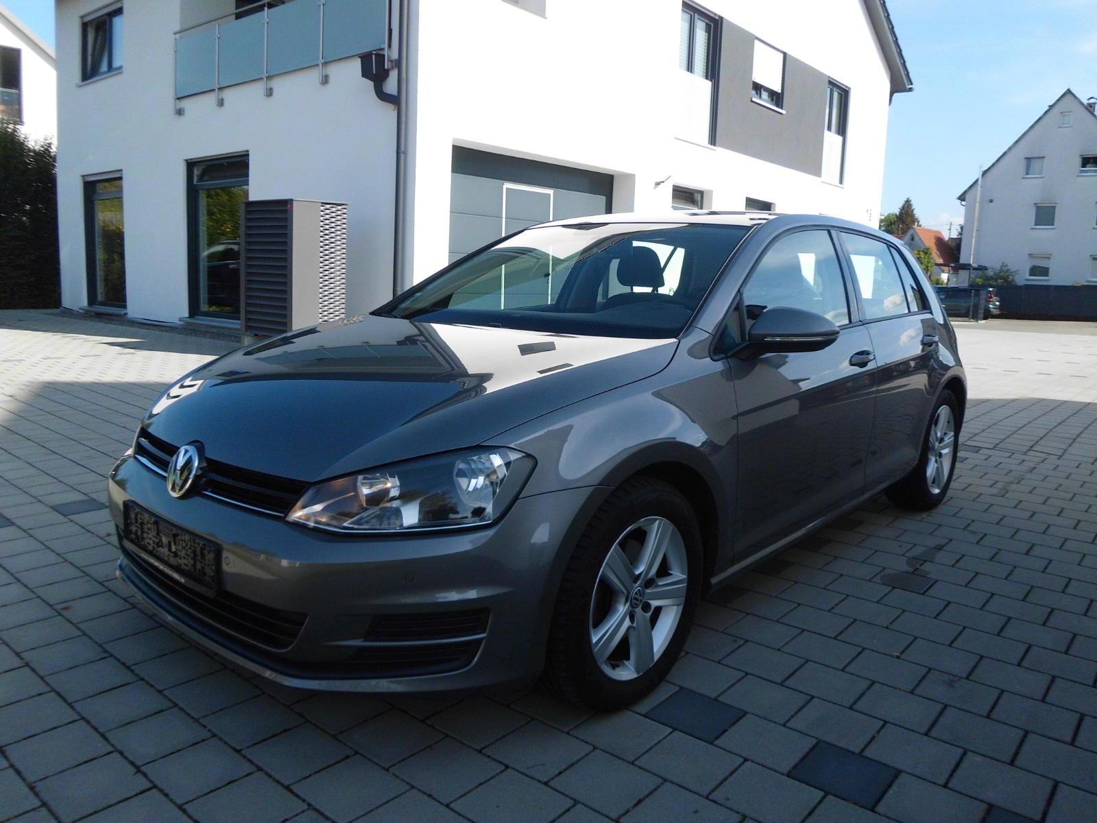 Volkswagen GolfVII Lim. Comfortline BMT Tel:01738591488