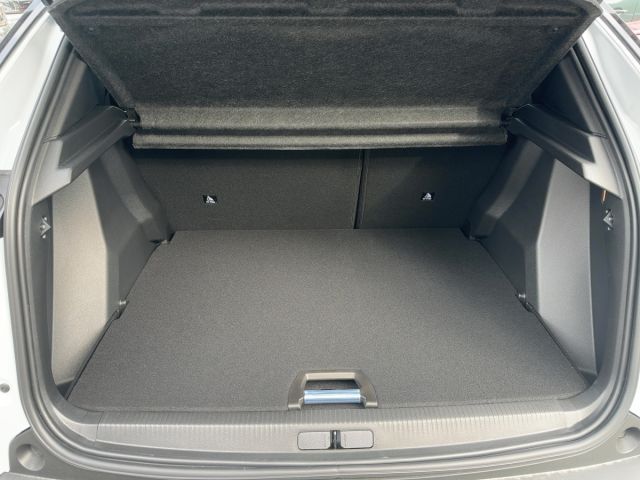 Foto Nummer 11: PEUGEOT 2008