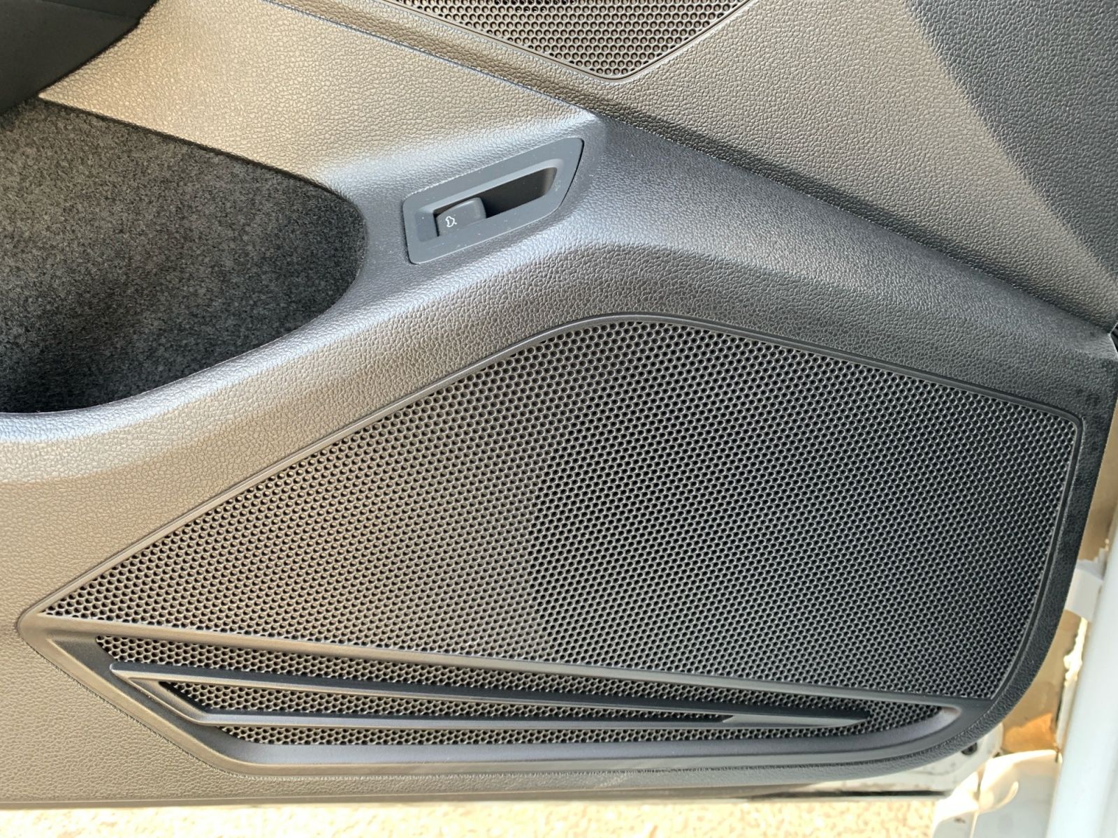 Volkswagen Passat Variant - Bild 23