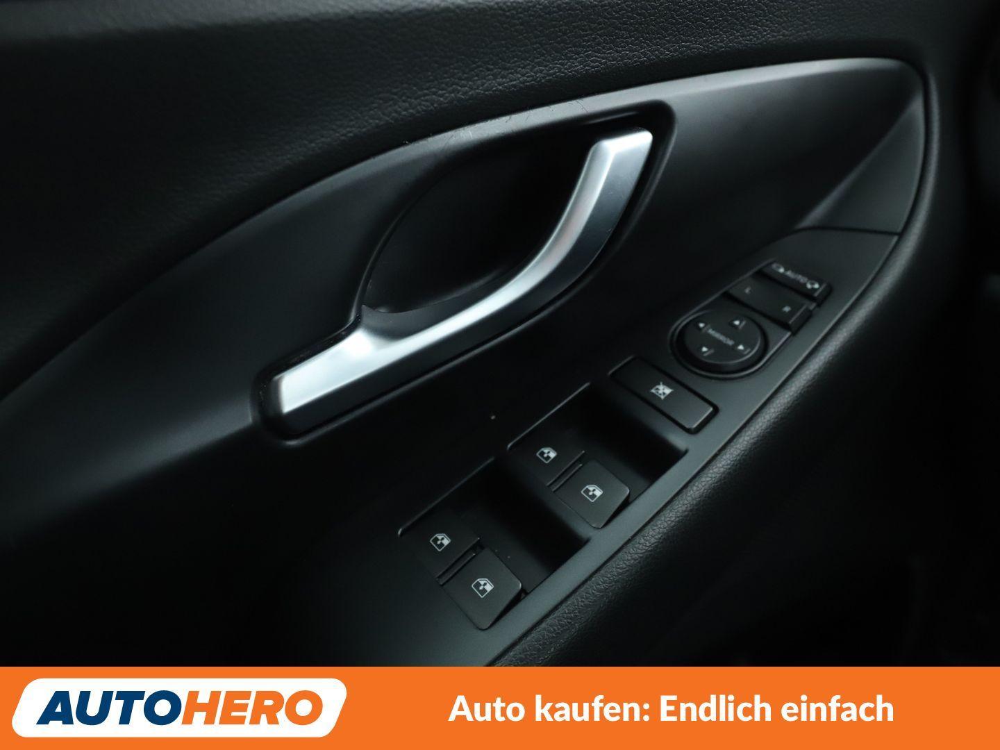 Hyundai i30 Fastback 1.5 T-GDI Mild-Hybrid N Line*NAVI*, миниатюра 25