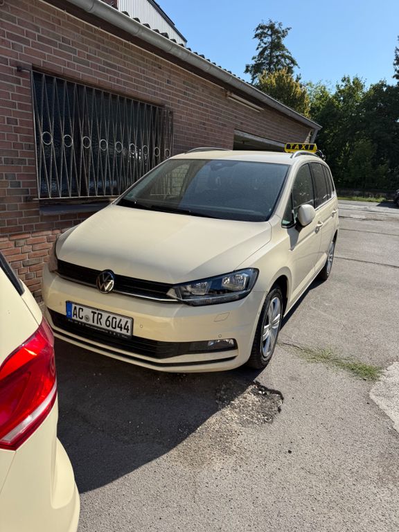 Image of Volkswagen Touran