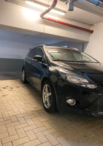 Ford Focus 1,6 Eco Boost  NEUE ZAHNRIMMEN