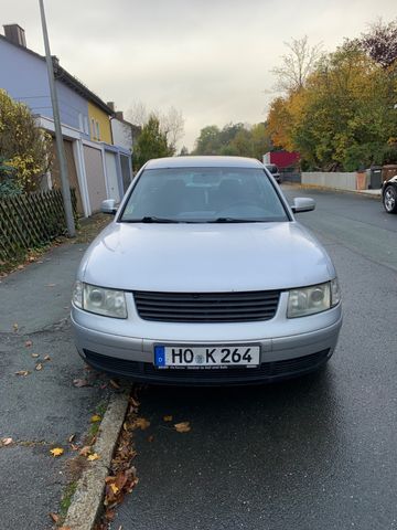 Volkswagen Passat 2.5 V6 TDI tiptronic Trendline Trendline