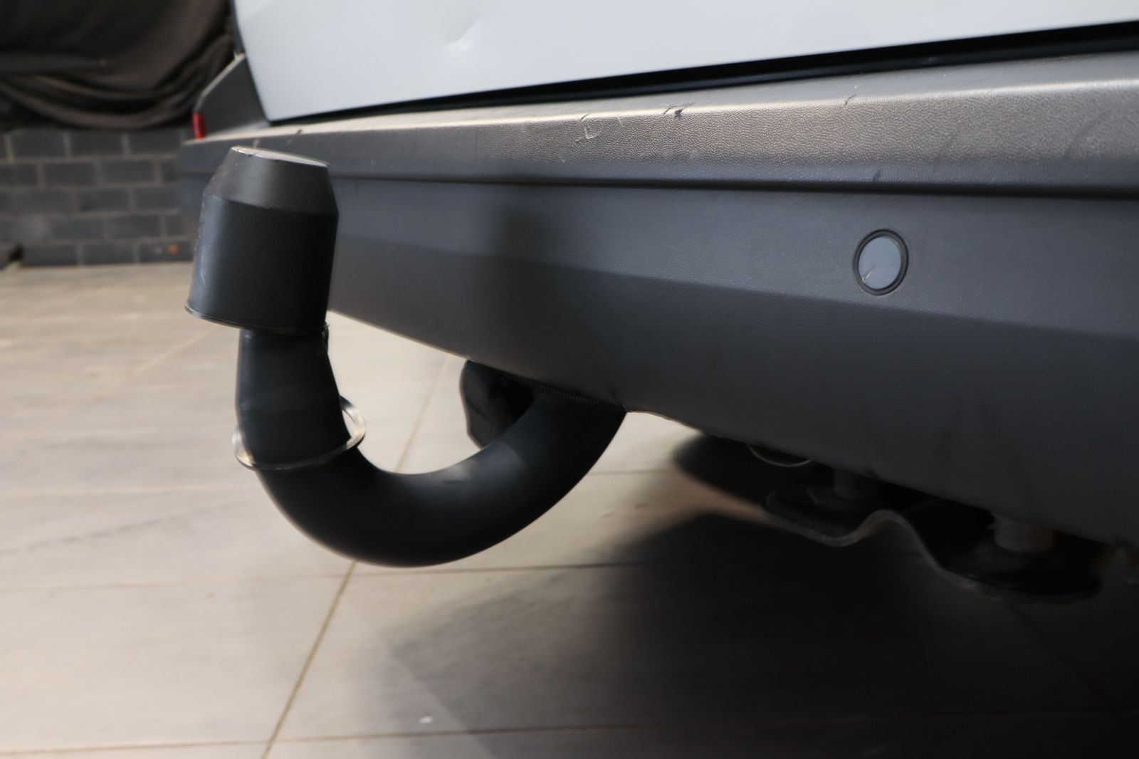 Fahrzeugabbildung Volkswagen T6 Kombi Kombi 2.0 TDI DSG 9-Sitzer BLUETOOTH+AH